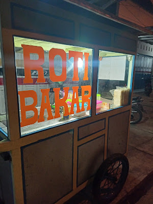 ROTI BAKAR TOMBO KANGEN