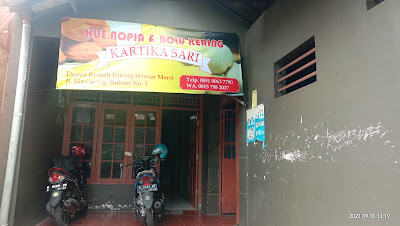 Roti Mino & Bolu Ketapang " KARTIKA SARI "