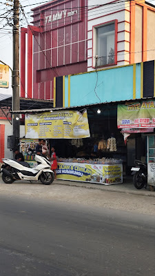 RUMAH JAJAN UMKM NUSAWUNGU