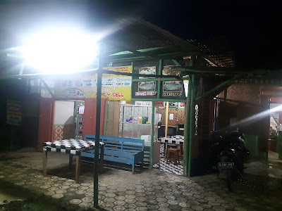 Rumah makan mbah ronggo