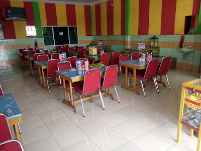 RUMAH MAKAN PADANG UDA UNI