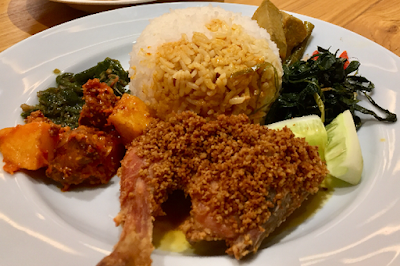 Rumah Makan Salero Mande Pangandaran
