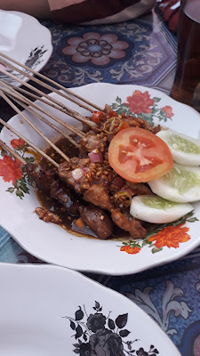 Rumah Makan Sate Gule Kambing "Harum"