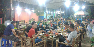 Rumah Makan Sega Tumpeng