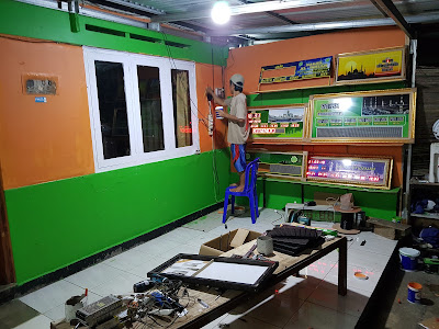 RUNNING TEXT PURWOKERTO