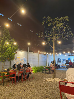 SAHABAT Kedai Kopi