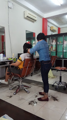 Salon Famous