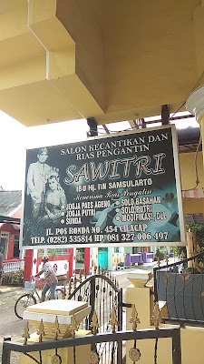 Salon Sawitri