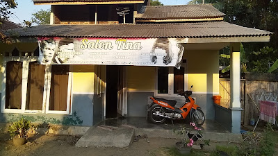 Salon Tina