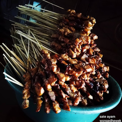 Sate Ayam & Ayam Bakar Wonge Dhewek Pegalongan