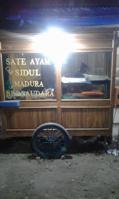Sate ayam Cak sidul