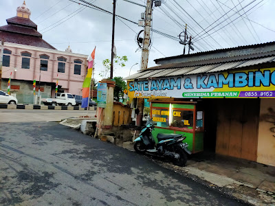 Sate Ayam dan Kambing Samsul
