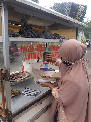 Sate ayam madura cak riyan