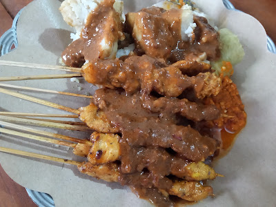 Sate Ayam Mba Vina