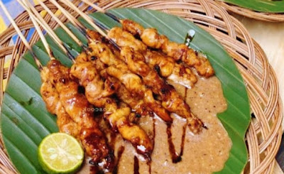SATE AYAM MBAK DENUNG - Purwokerto