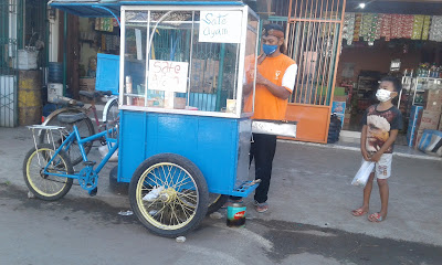 Sate Ayam Pak Rofik