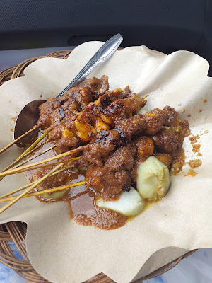 Sate Ayam Wonosobo Pak Bandi Berkoh