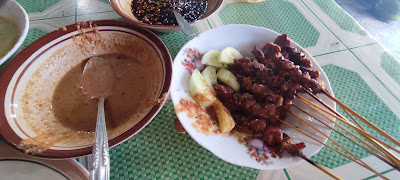 Sate Bebek Bu Ani Kauman
