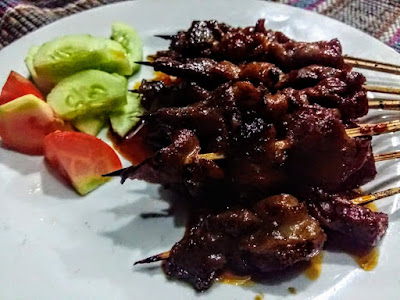 Sate Bebek Bu Siti, Tambak