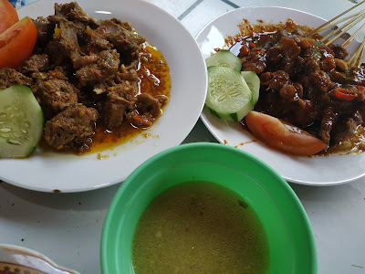 Sate Donal & Rica-rica Pedes Mantepe Poll Mba Depy