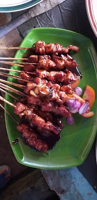 SATE & GULAI KAMBING MUDA "IBU YATI"