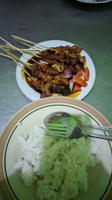 SATE GULE KAMBING & TONGSENG PAK SUDIMAN
