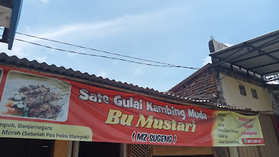 Sate Kambing Bu Mustari ( Mz Sugeng)