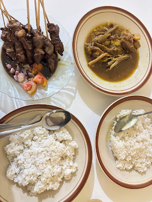 Sate Kambing Sedulur SKS