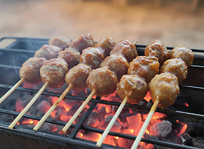 Sate Taichan & Bakso Bakar { Teras Gujoja }