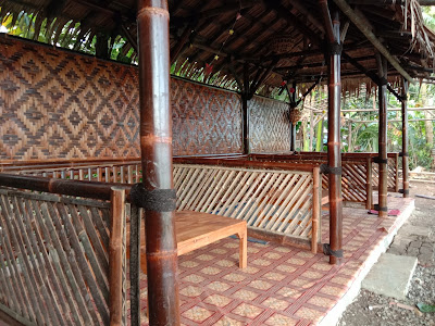 Saung Mbak Roro