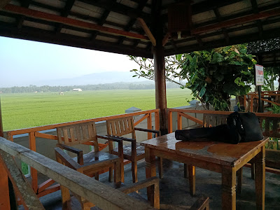 Saung SPBU Jatiroto