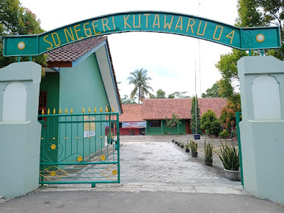 SD Negeri Kutawaru 04