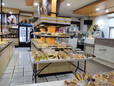 Selera Cake & Bakery
