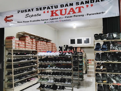 Sepatu Kuat
