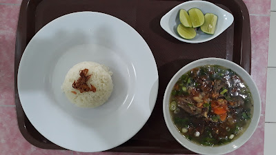 Sop Iga dan Soto Ayam Bu. Pur
