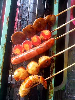 SOSIS BAKAR & SATE SEAFOOD BUNDA UNA
