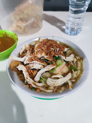 Soto Ayam Gardu Pak Achmadi