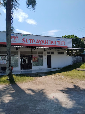 Soto Ayam Ibu Tuti