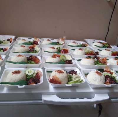 Soto Ayam Kampung dan Ayam Bakar DM