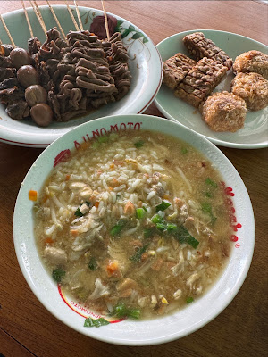 Soto Ayam Kuah Bening Khas Semarang Suegerr Tenan