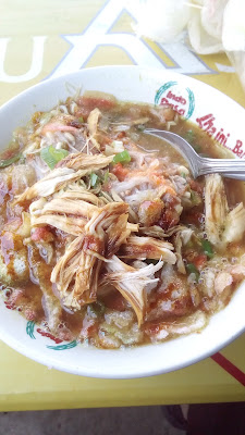 Soto Dan Tahu Kupat Unggul Rasa