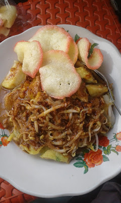 soto kupat tahu banjar BAROKAH