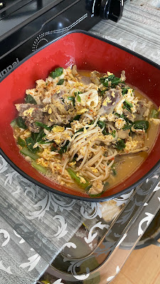 Soto & Seblak Prasmanan “Bunda Yuni”