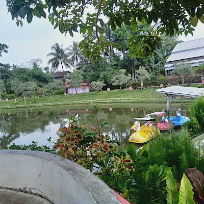 Taman Desa Embung Rawa Bener