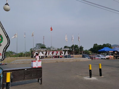 TAMAN KOTA PATIKRAJA