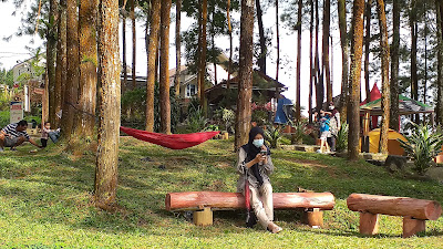 Taman Meruni Baturraden