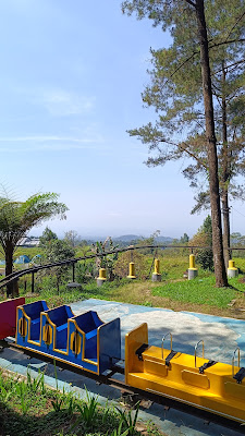 Taman Wisata Limpakuwus Sumbang