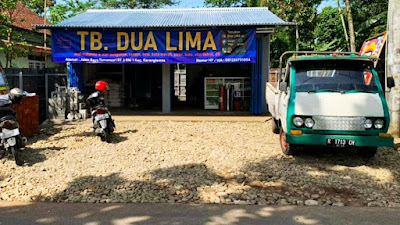 TB. 25 (Toko Bangunan Dua Lima)