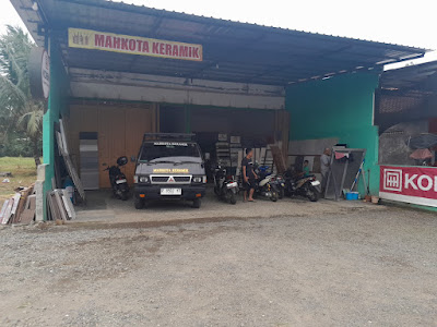 TB. Mahkota Keramik