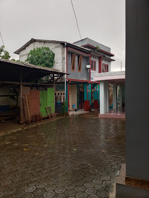 TEMPAT DOLAN